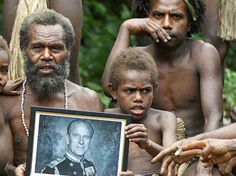 Prens Philip'e tapan yerli kabile şokta