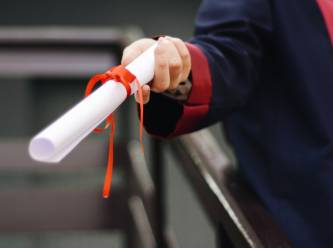 Sahte diploma çetesinde yok yok: Profesörler, askerler, depremde ölen avukatlar...