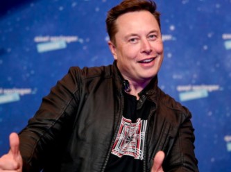 Tesla'nın Berlin'deki tartışmalı dev fabrikası açıldı