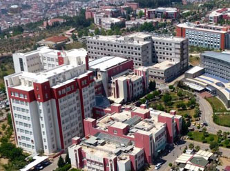 30 profesör çocukları için istifa etti