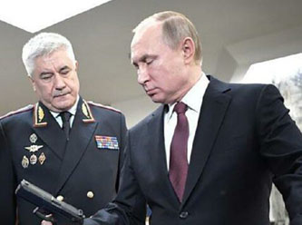 İngiliz istihbaratı: Putin, Kiev'de darbeye hazırlanıyor