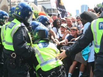 İngiltere'de sömürgecilik karşıtı eylem