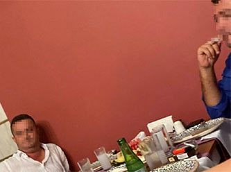 Ağır ceza hakimi, beraat verdiği sanıkla içki masasında