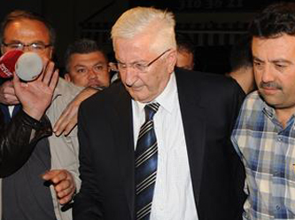 Emekli Orgeneral Çevik Bir de hastaneye kaldırıldı