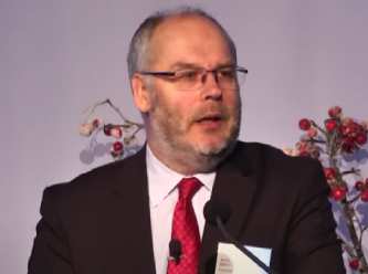 Dün müze müdürüydü, bugün cumhurbaşkanı