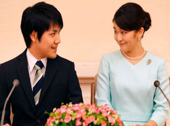 Japonya'da Prenses Mako sonunda 'halktan' biriyle evleniyor