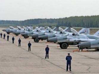 Rusya, kuzey Suriye'ye savaş uçağı yığınağı yaptı