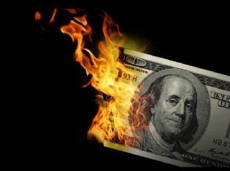 Türk müteahhitlerin 25 milyar doları riske girdi