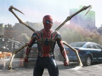 Örümcek-Adam pandemiye rağmen gişede rekor kırdı