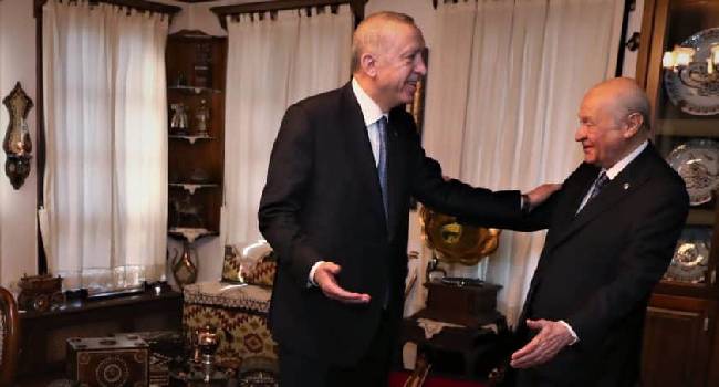 Erdoğan ile Bahçeli'den sürpriz görüşme!