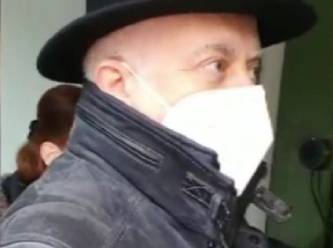 Gri pasaport skandalını ortaya çıkaran konsolos çift, başkonsolosluğa alınmadı