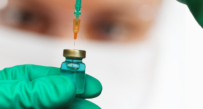 Pfizer/BioNTech’in yeni versiyon aşısı onay için incelemeye alındı