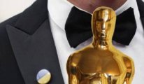 Oscar Ödülleri'nde kırmızı halıda Ukrayna'ya destek