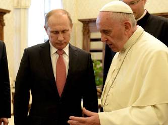 Papa Putin’le görüşme talebine cevap bekliyor