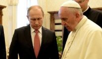 Papa Putin’le görüşme talebine cevap bekliyor
