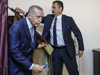 Kulislerde 'Erdoğan'ın seçime girmeyebileceği' konuşuluyor