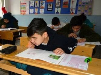 Suriyeli öğrenciler 5 yıldızlı otelde ağırlanacak