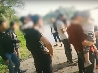 Le Monde 'geri itmeler' ve ‘köle mültecileri'n belgeselini yayınladı