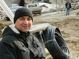 Akın İpek: Bunların derdi, kanlı pastadan kendilerine düşen pay!