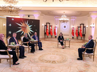 Erdoğan’dan kriz savunması: 'Herkesin altında arabası var'