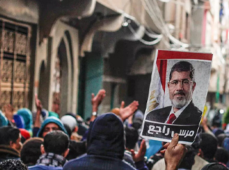 Müslüman Kardeşler siyasetten çekildiğini duyurdu