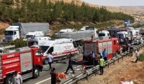 Türkiye şokta trafik kazalarında 37 kişi öldü 93 kişi yaralandı