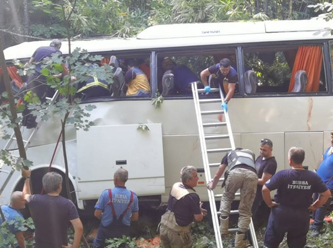 Bursa’da 47 kişilik tur otobüsü devrildi