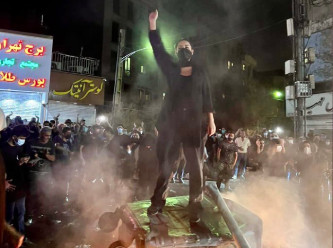 İran'daki protestolarda ölü sayısı her gün daha da artıyor