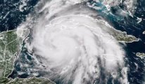 Kasırga Alarmı: Küba karanlığa gömüldü, Florida alarmda
