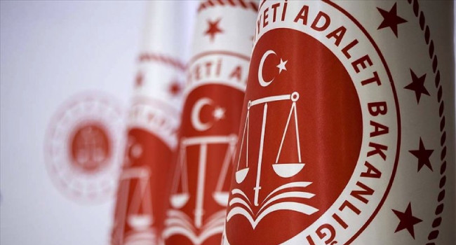 AKP başörtüsüne yönelik anayasa değişikliği çalışmalarına başladı