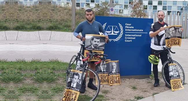Tutuklu gazetecileri için 4 ülke pedallayıp eylem yaptılar