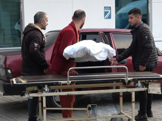 İşkence sonucu ölen bebek toprağa verildi