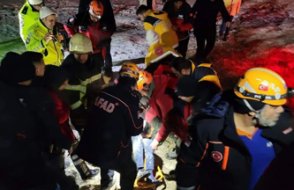 Kayseri'de otobüs şarampole devrildi: 4 ölü, 25 yaralı!