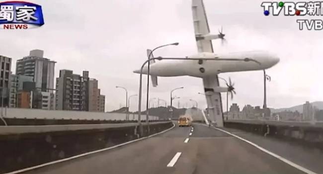 Korkunç kazada akıl almaz pilot hatası