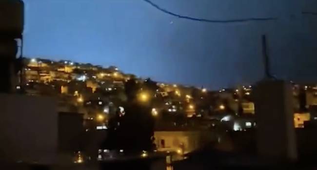 İşte deprem anında kaydedilen videolar