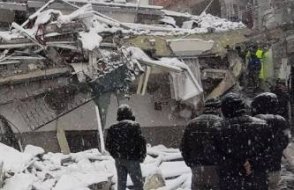 'AFAD' krizi: Almanya'da ambarlar yardım dolu ancak deprem bölgesine gitmesine izin verilmiyor