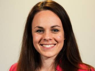 32 yaşındaki Maliye Bakanı başbakanlık için aday oldu