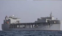 ABD gemisi yardım malzemelerini Mersin Limanı'na getirdi