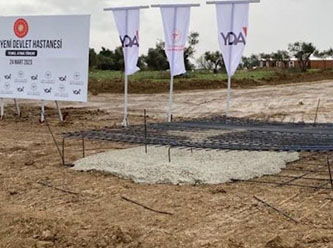 Erdoğan'ın 'çakma temelini' haber yapmak isteyen gazeteciler tehdit edildi