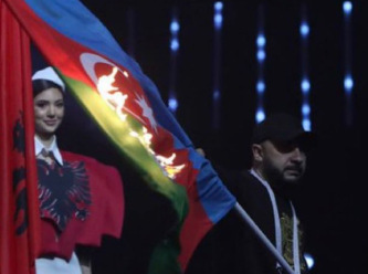 Erivan'da bayrağı yakılan Azerbaycan, turnuvadan çekildi