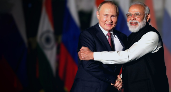 Ucuz petrol Hindistan’ı ihya etti: Rusya’nın ihracatı 14 kat arttı