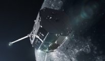 Japon uzay aracı Ay'ın yüzeyine çakıldı