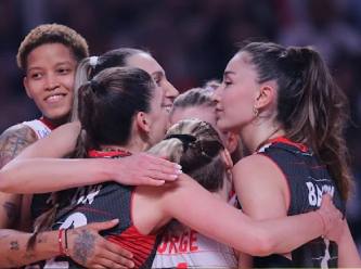 Filenin Sultanları grup liderliğini garantiledi: 4'te 4 yaptı