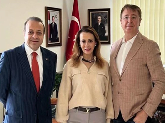 Kılıçdaroğlu'nun danışmanı 'makara'cı Bağış'ın yanında çıktı