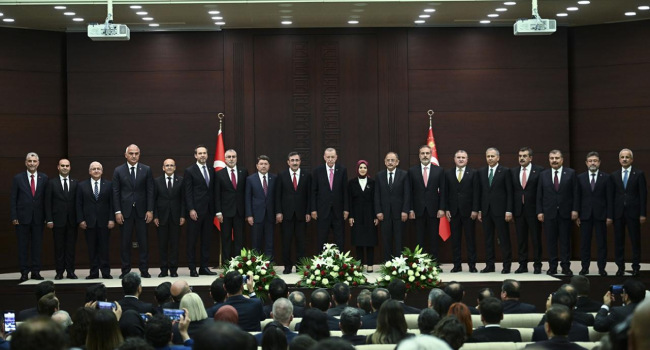 'Kabineden 3 isim gidiyor, sürpriz bir isim geliyor'