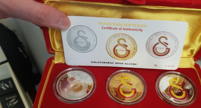 Galatasaray’ın şampiyonluğuna özel hatıra para basıldı