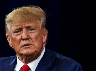 Trump'a büyük şok: E-postaları hacklendi!