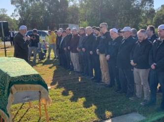 Hicret diyarında, sürgündeki evlatlarına hasret gitti