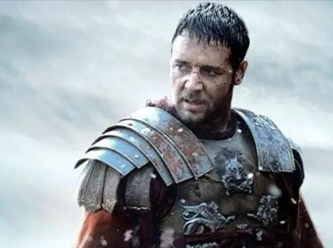 Gladyatör korkuttu: Film setinde patlama