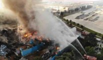 Manisa’daki fabrika yangını 16 saattir devam ediyor
